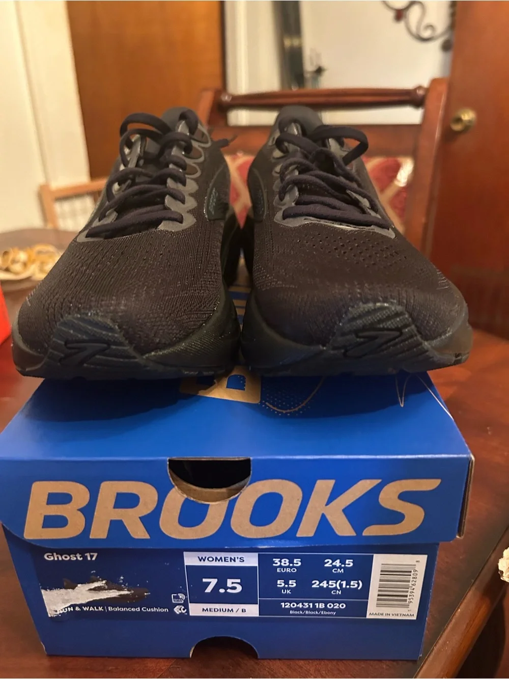 Brooks Ghost 17 Women's Running Shoes - Black